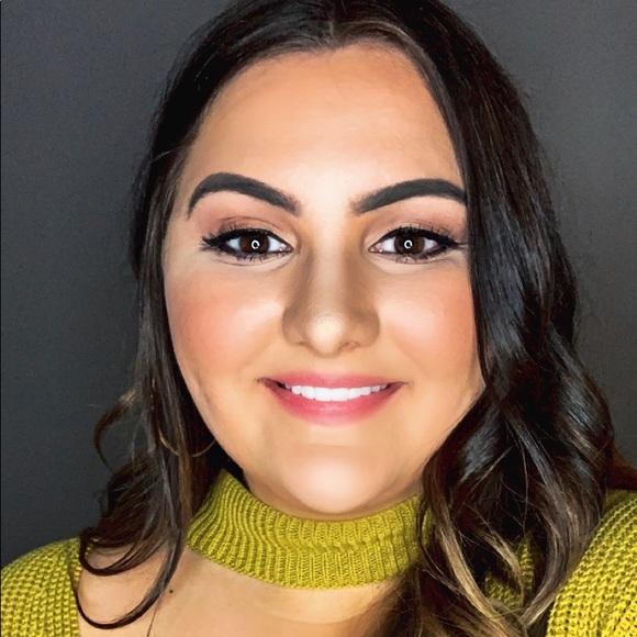 Meet your Posher, Kreigha - Picture 1 of 1